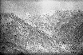 HRO 01 557